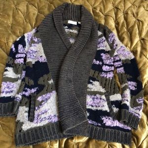 Sleeping on snow sweater